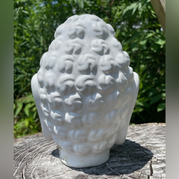 White Buddha Head Sculpture - Picture 3 of 8